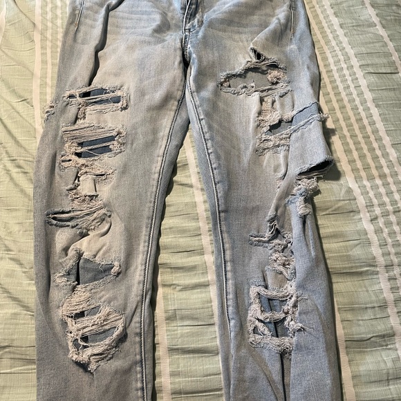 American Eagle Jeans - Picture 1 of 3